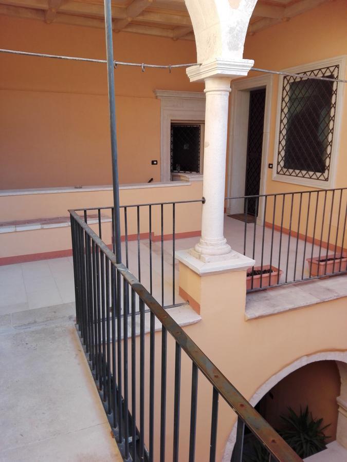 LʼAquila B&B Palazzo Cappa المظهر الخارجي الصورة