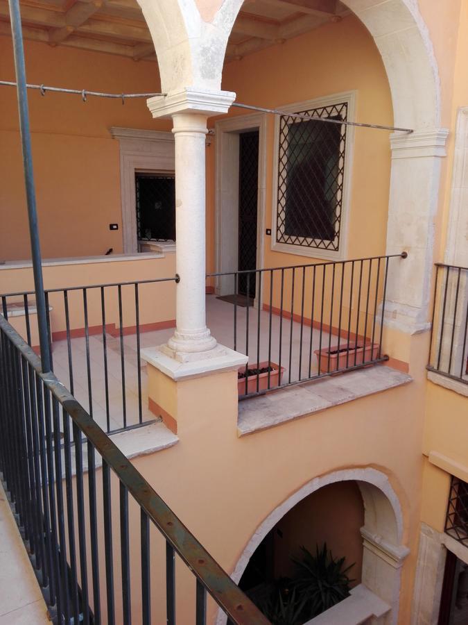 LʼAquila B&B Palazzo Cappa المظهر الخارجي الصورة